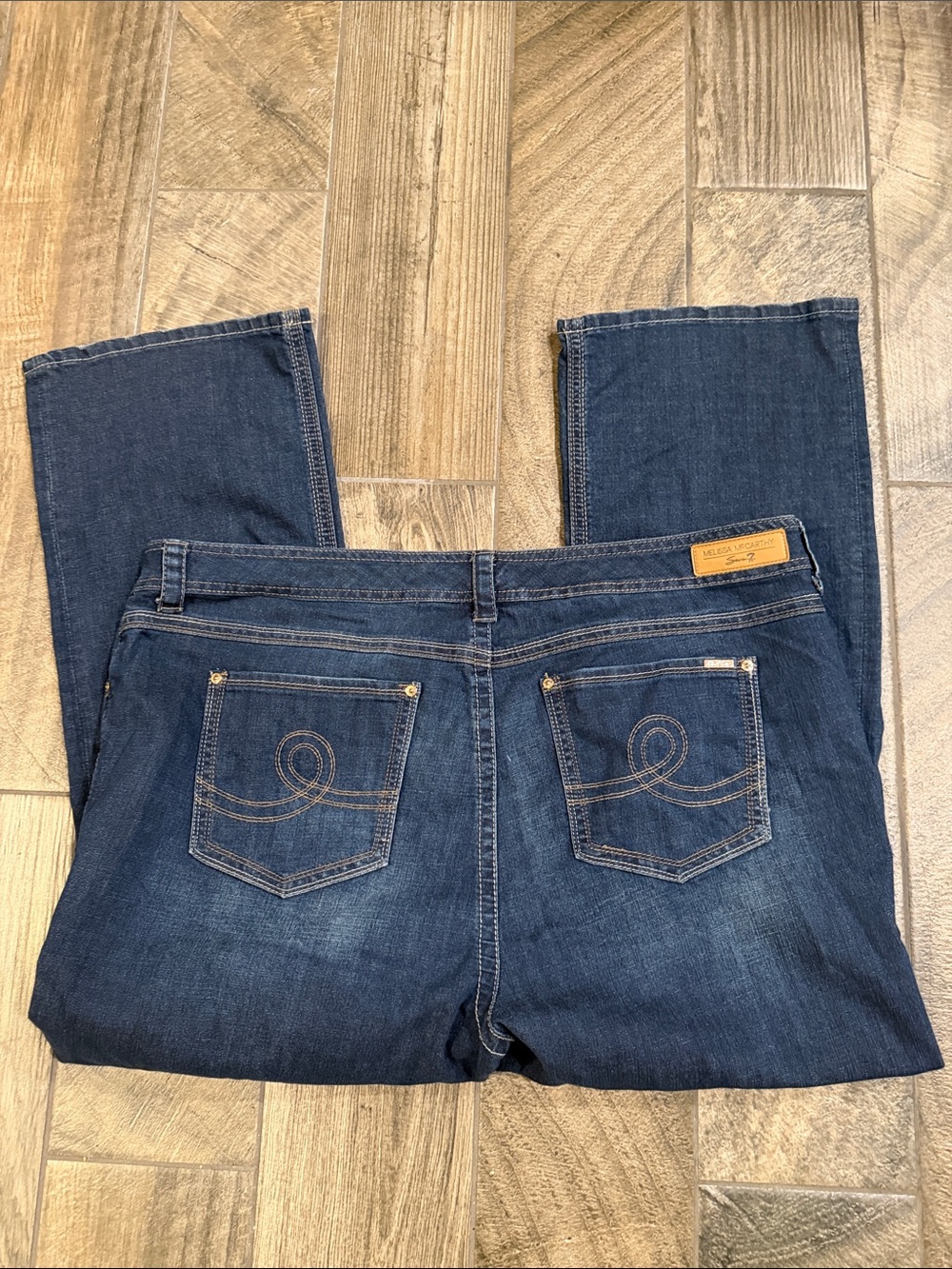 Classic Melissa McCarthy boot cut leg blue denim jeans